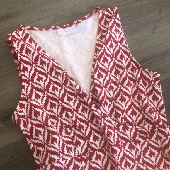 Red Crossover dress - Picture 2 of 3